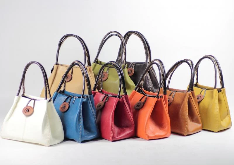 Скидки на женские сумки в сети магазинов ELLEGANZA